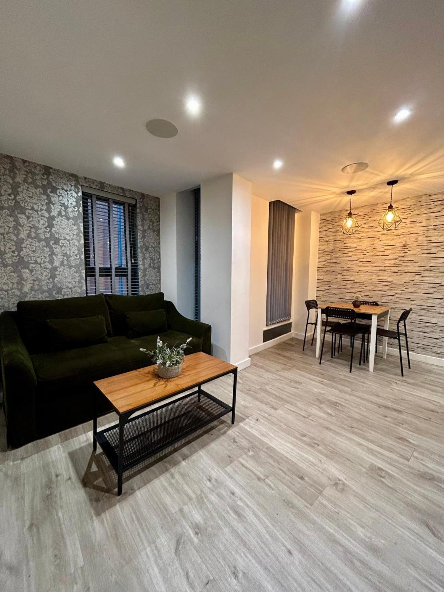 Cosy City Centre Location, Hydro Massage Showe Манчестер Екстер'єр фото